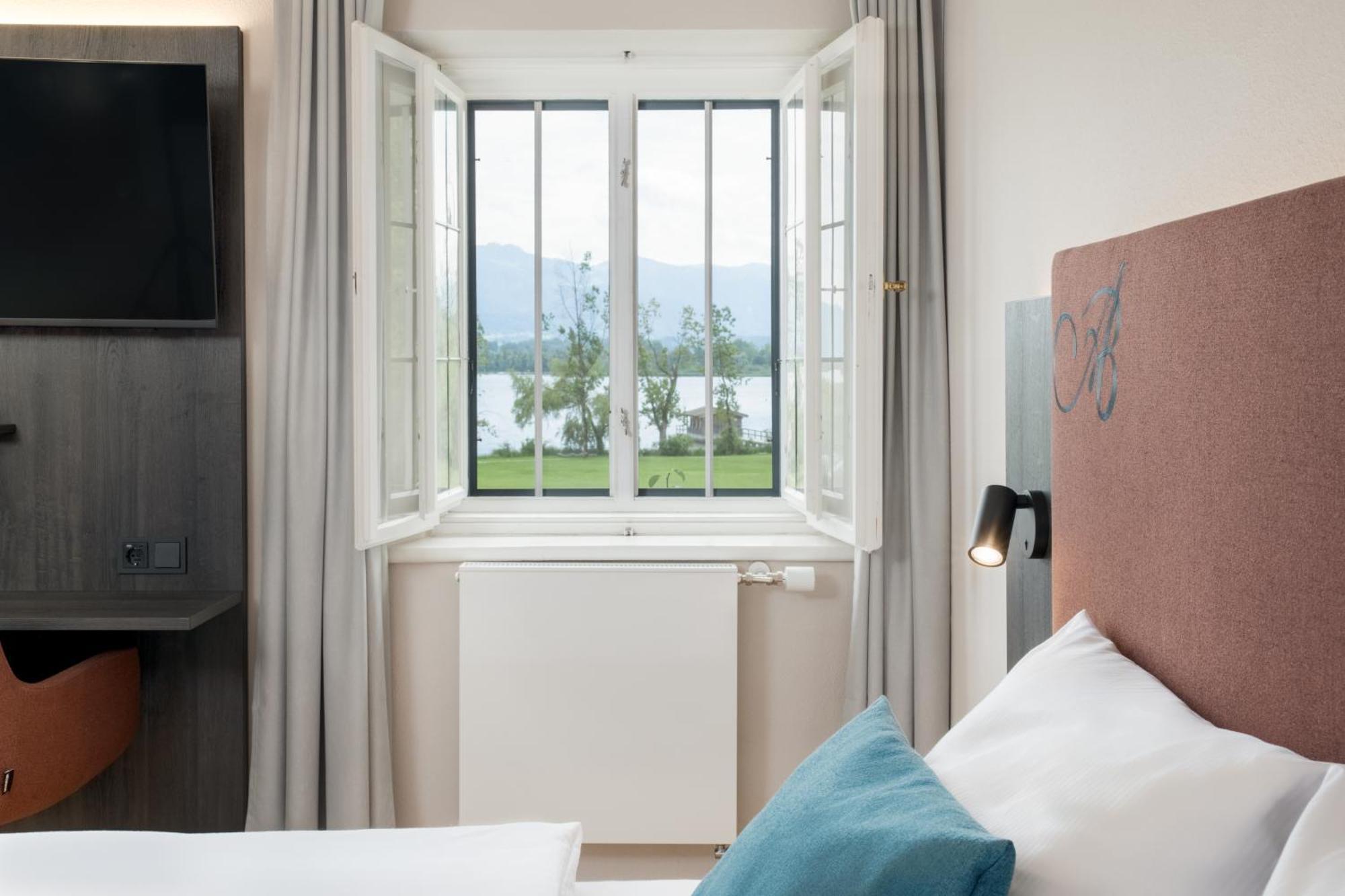 Hotel Aiterbach Am Chiemsee Римстинг Экстерьер фото