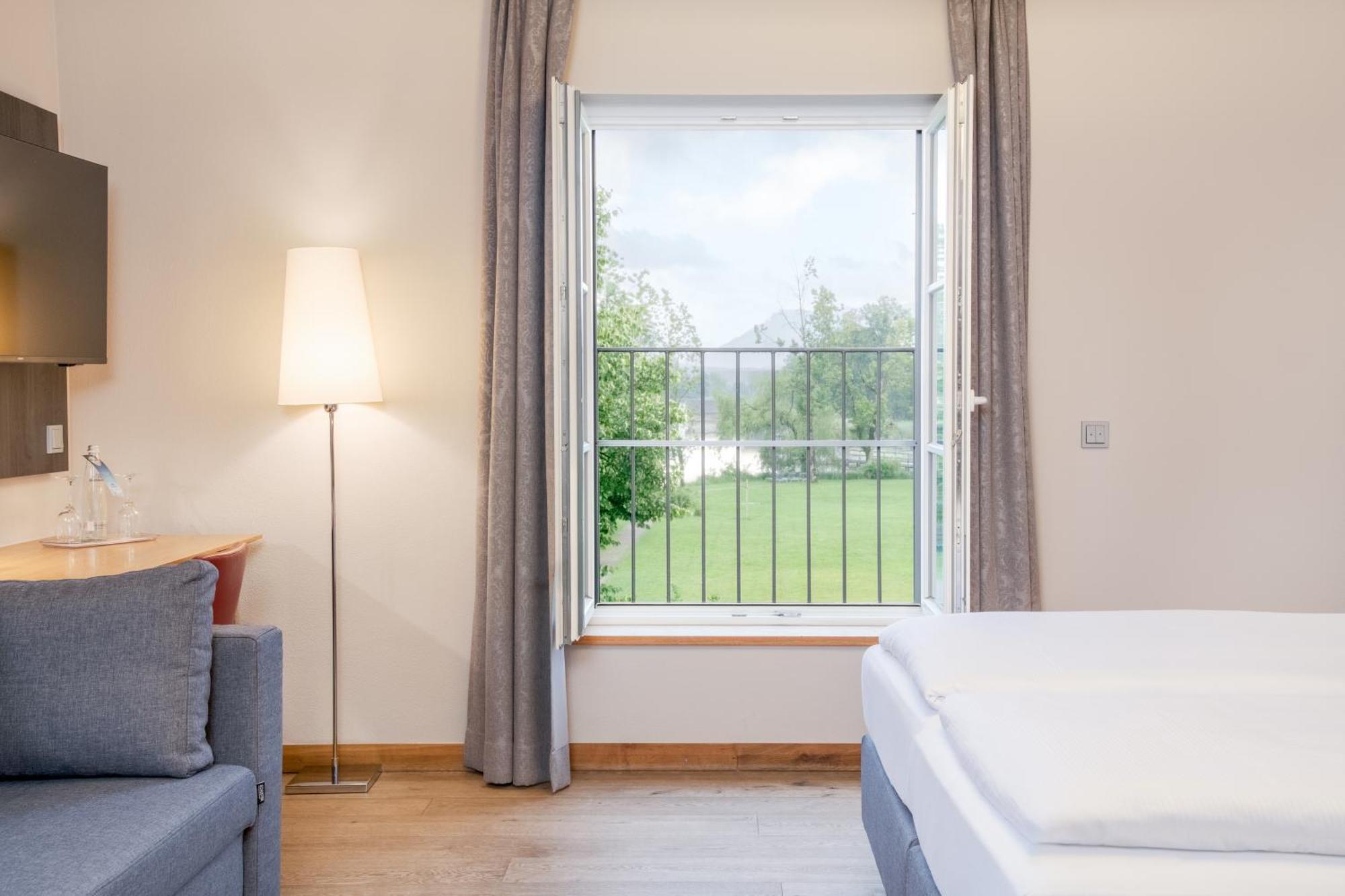 Hotel Aiterbach Am Chiemsee Римстинг Экстерьер фото