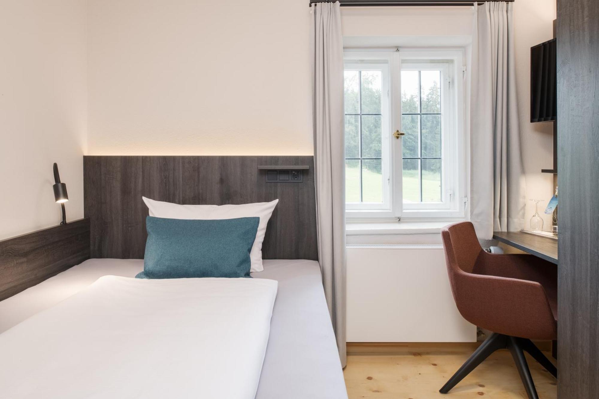 Hotel Aiterbach Am Chiemsee Римстинг Экстерьер фото